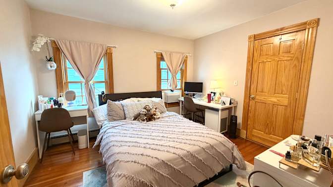 Kamaria's room