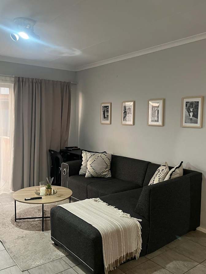 Mbalentle Poswa's room