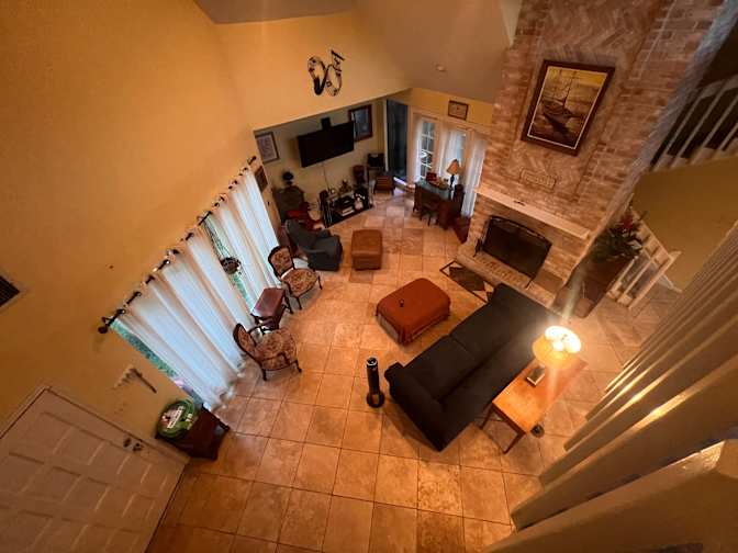 Alejandro's room