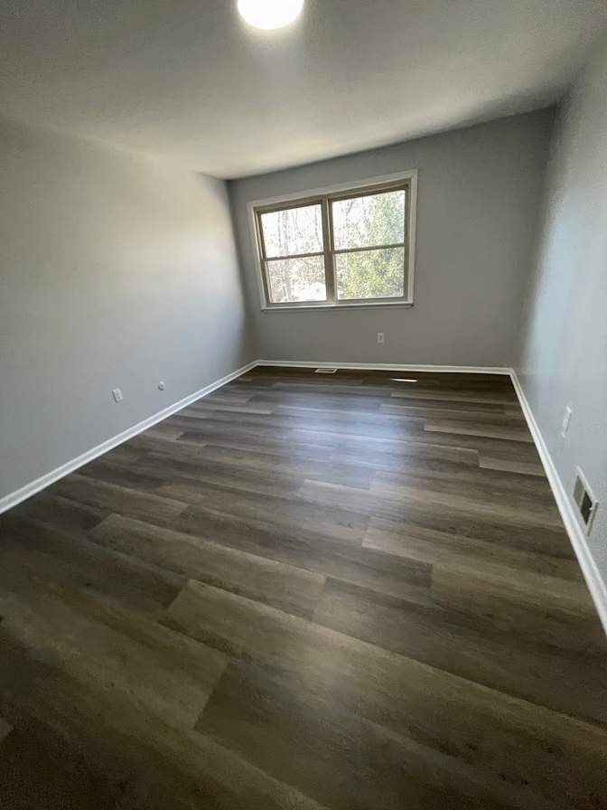Nolan Duong's room