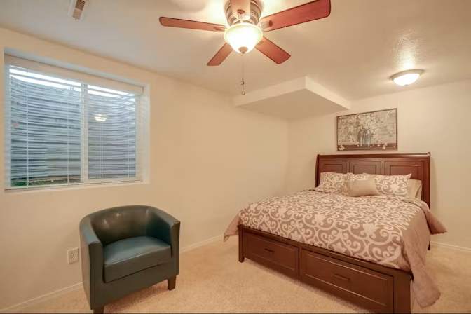 Ben's room