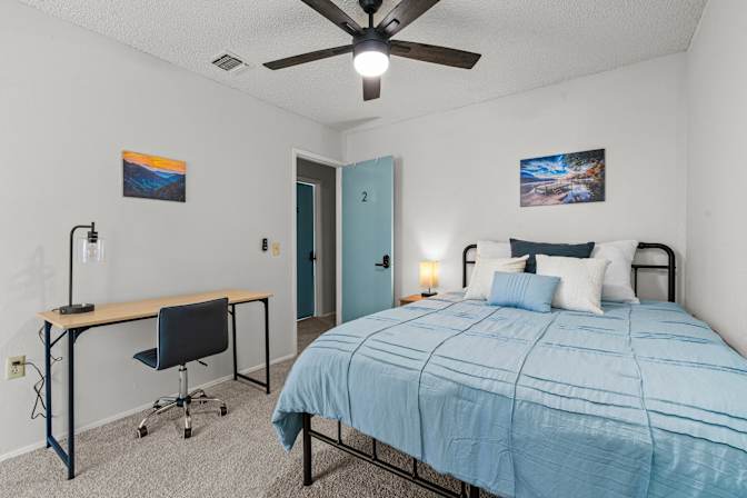 Leonora Gomez's room