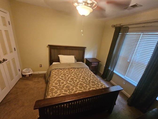 CL&C Property Management and Consulting's room