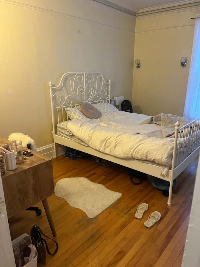 Lucia's room