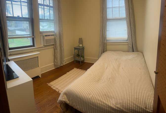 Sol's room