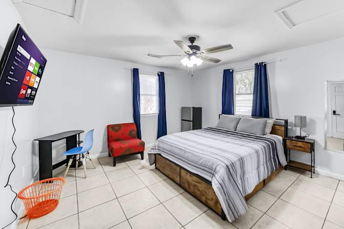 PadSplit's room