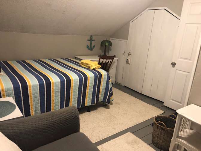 Bill's room