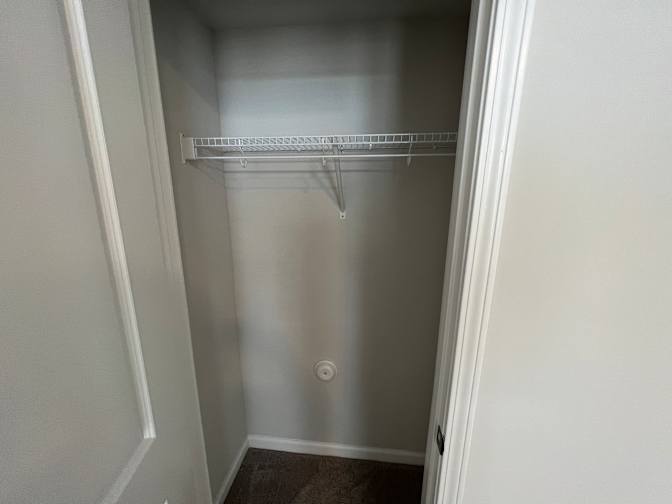 Alcove Rooms's room