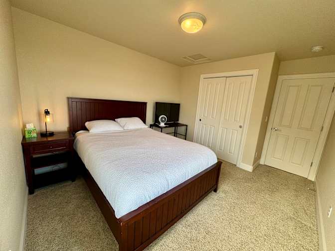 Dan's room