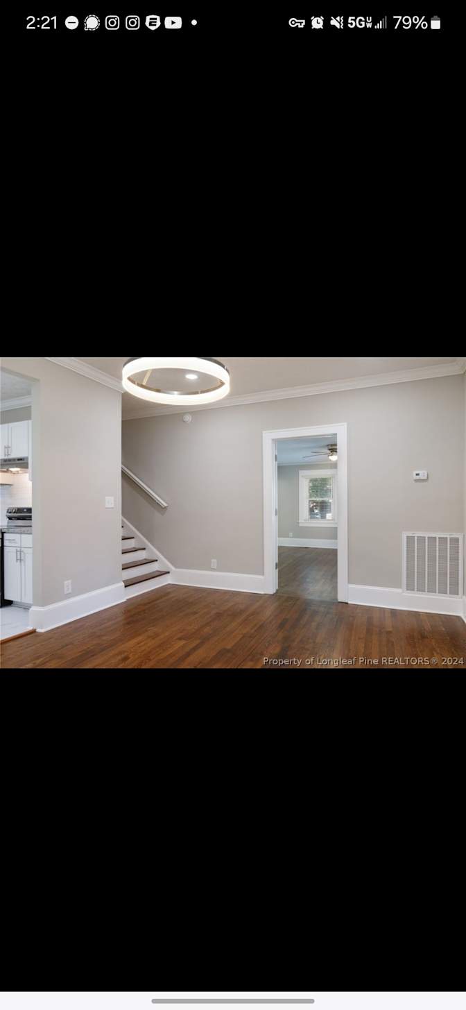 Travis Lahr's room