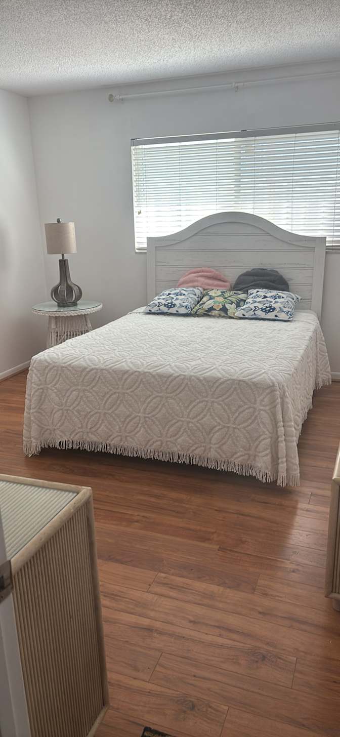 Lisa's room