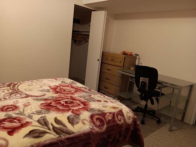 Kayna's room