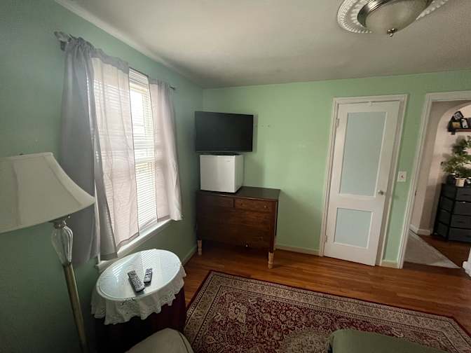 Kelly's room