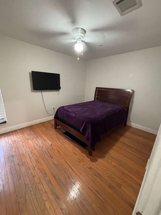Jeisy gamboa's room