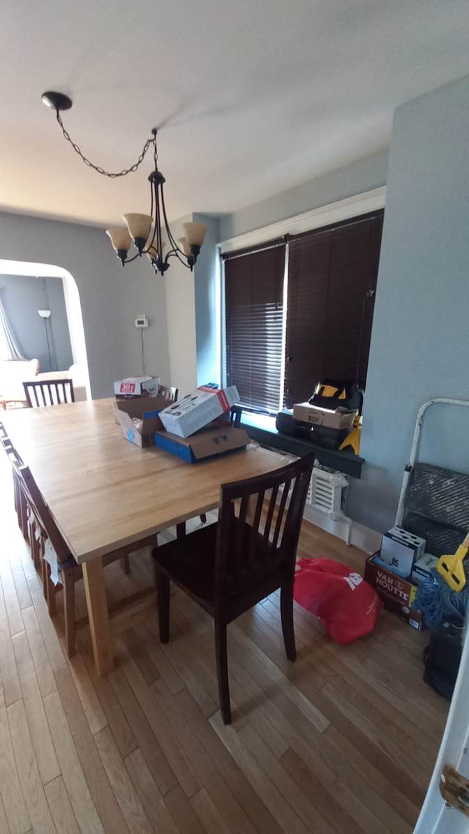 Craig YEG's room
