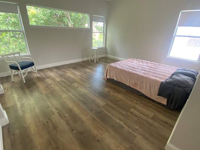 Jennifer's room