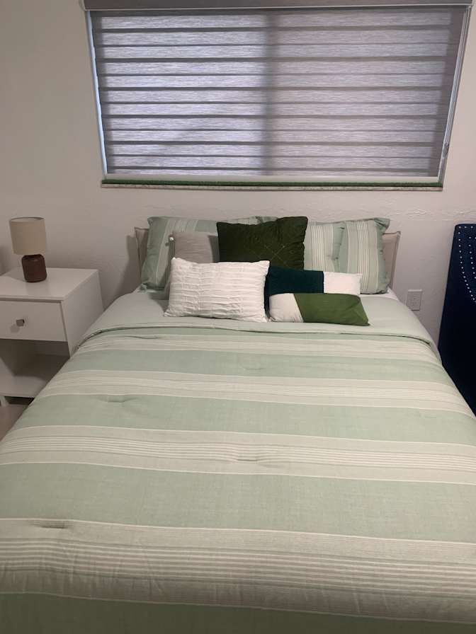 Franky Mendez's room