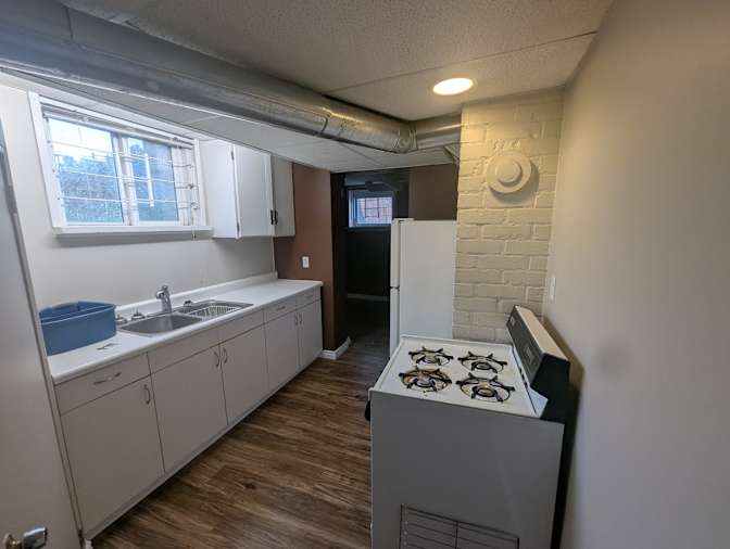 110 Street NW - Photo 4
