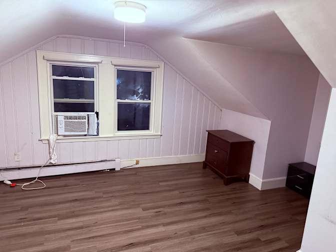 Sherley's room