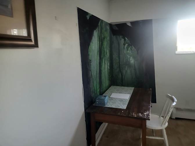 Eddy's room