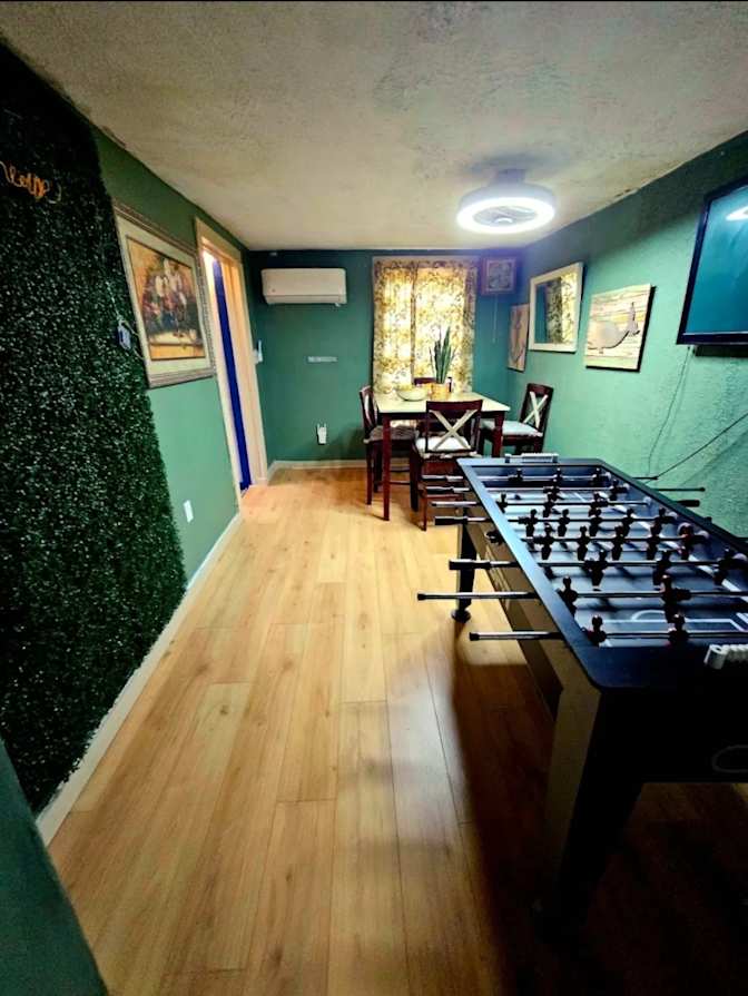 Nana's Village's room