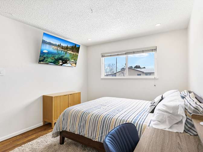 spencer's room