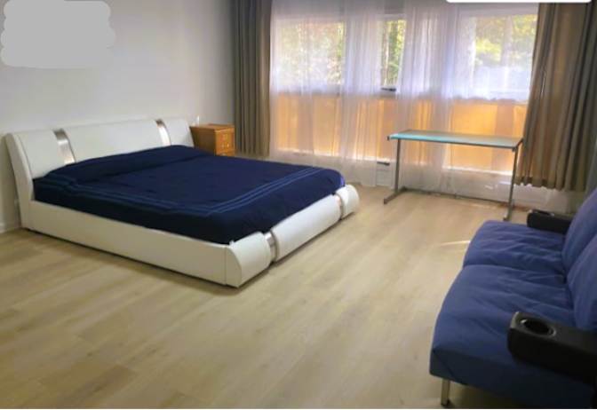 Abdel's room
