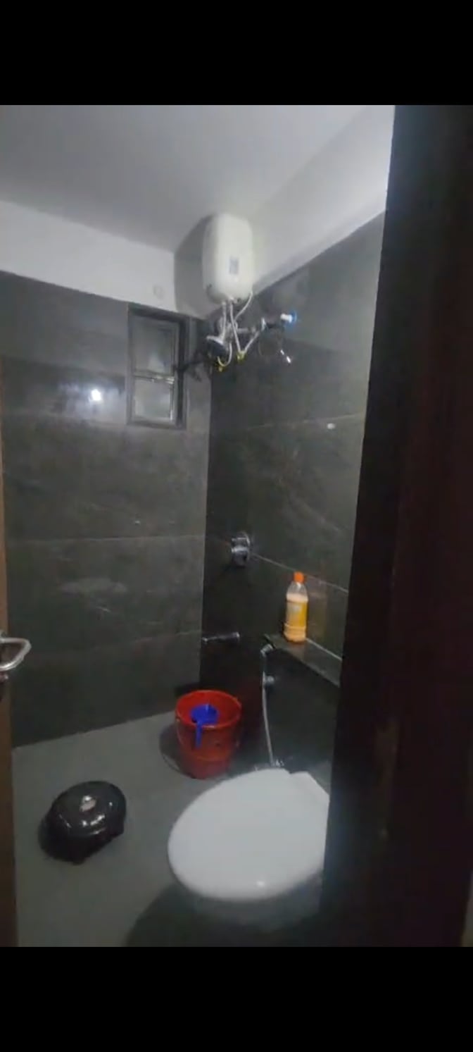 Sakshi's room