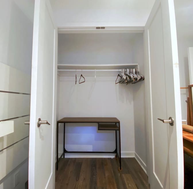 INES BARRAKAD's room