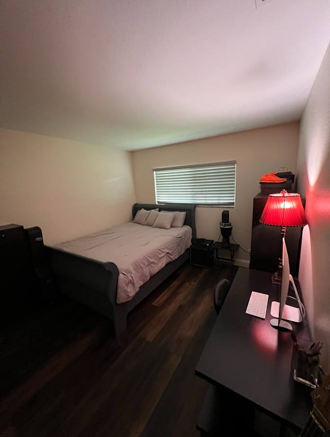 Edralyn's room