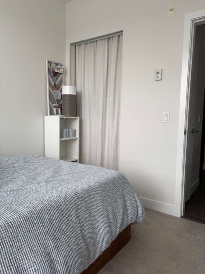Caroline's room