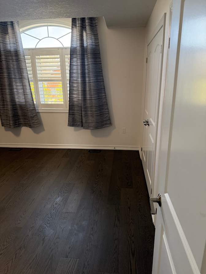 BEKEZELA  DUBE's room