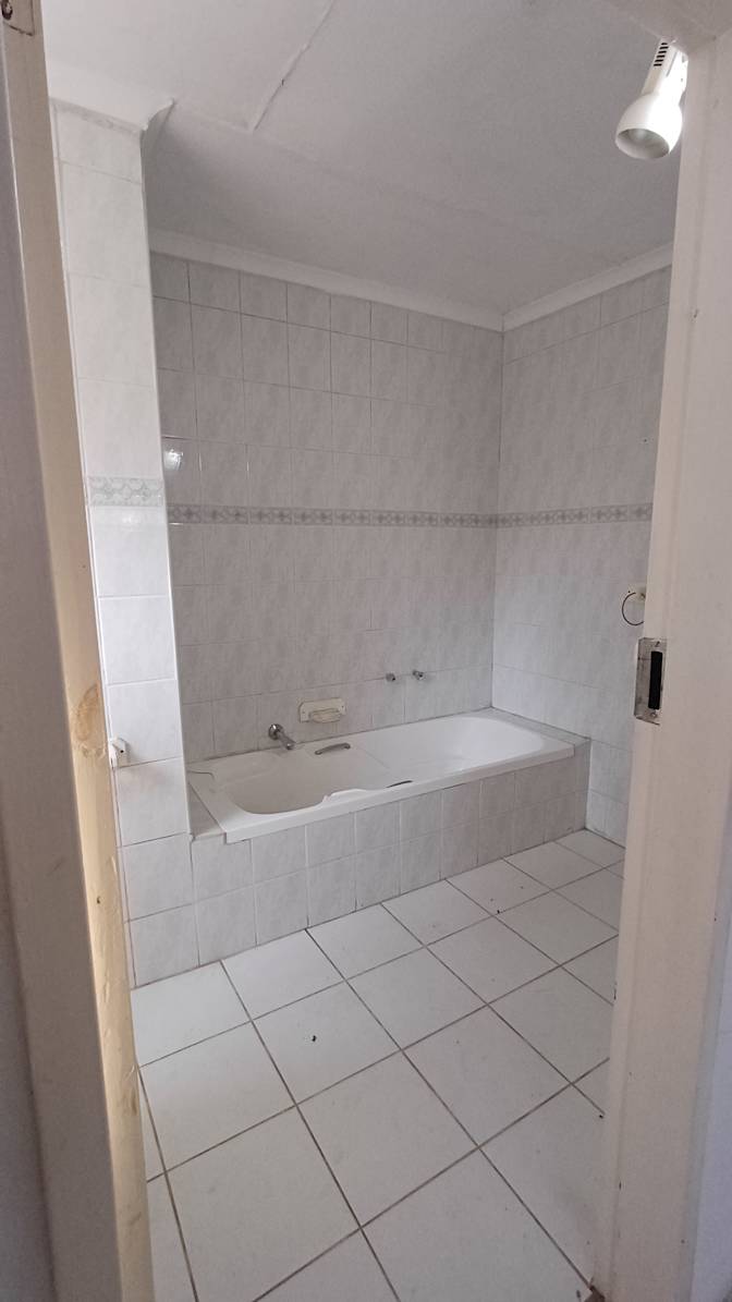 Hlengz's room