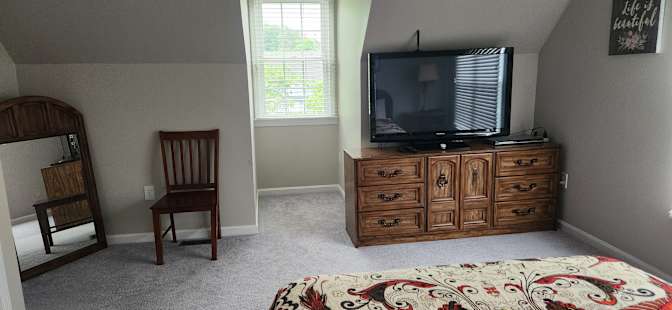 Two Rooms in Tacketts Mill - Lake Ridge, VA's room