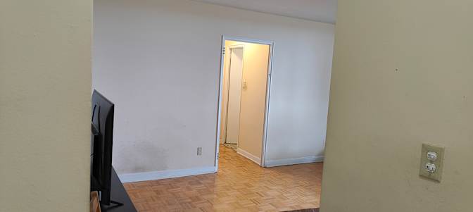 Akshay's room