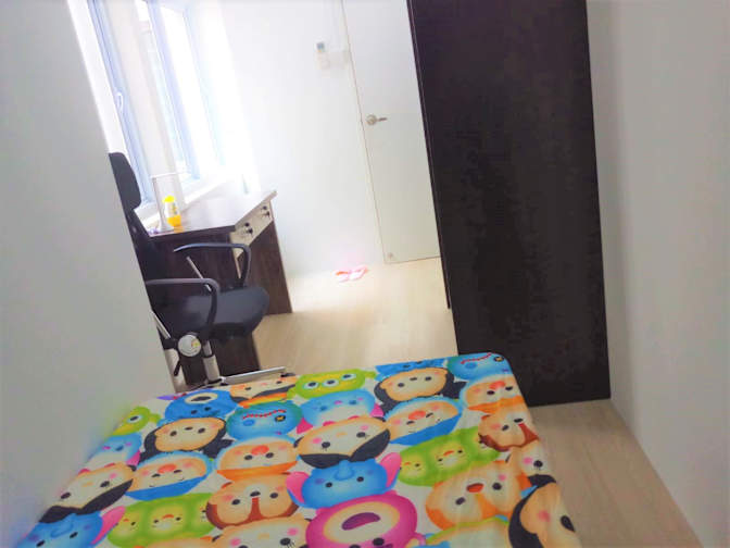 Roomy's room