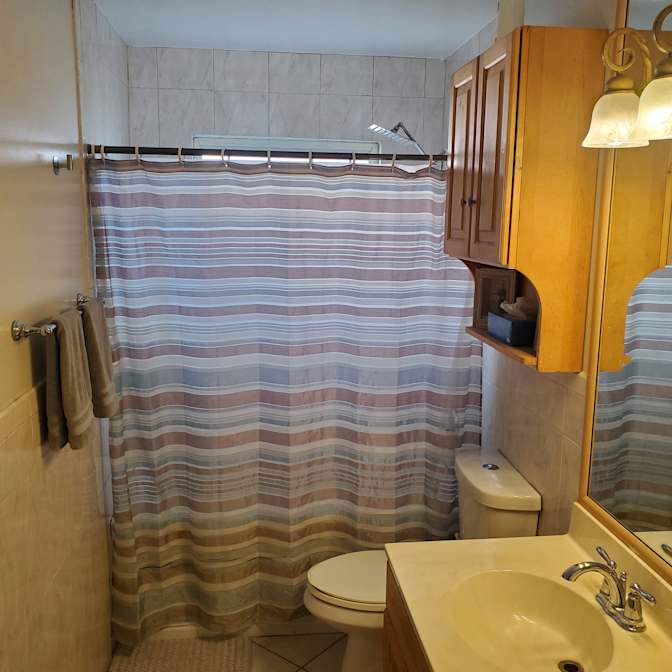 Jason Bryan, Realtor's room
