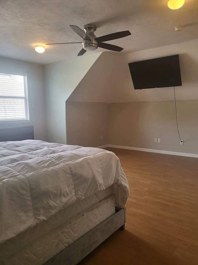 Cassandra Kingston's room