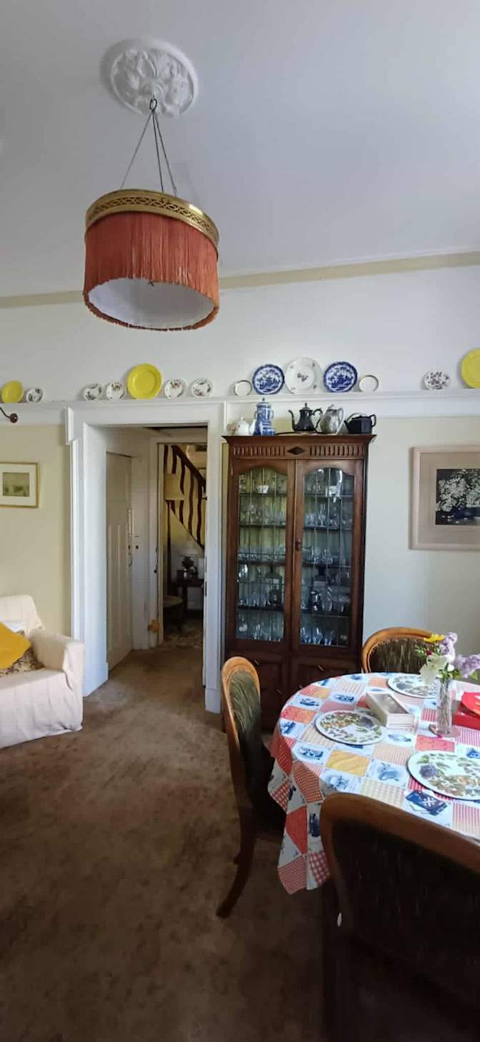 Sandro's room