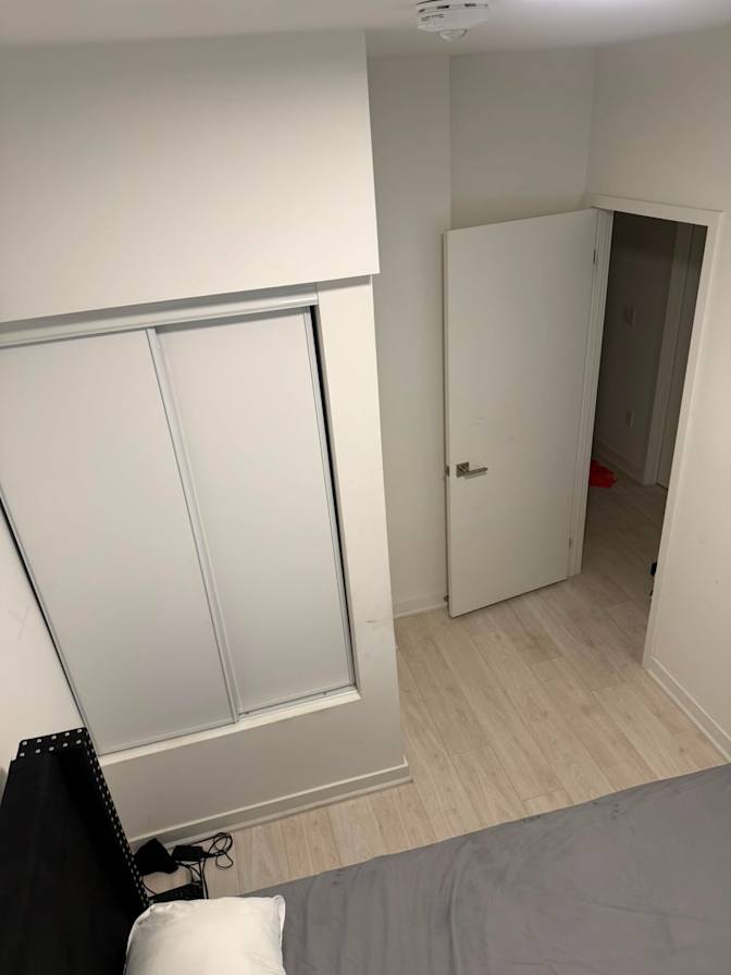 Tomi's room