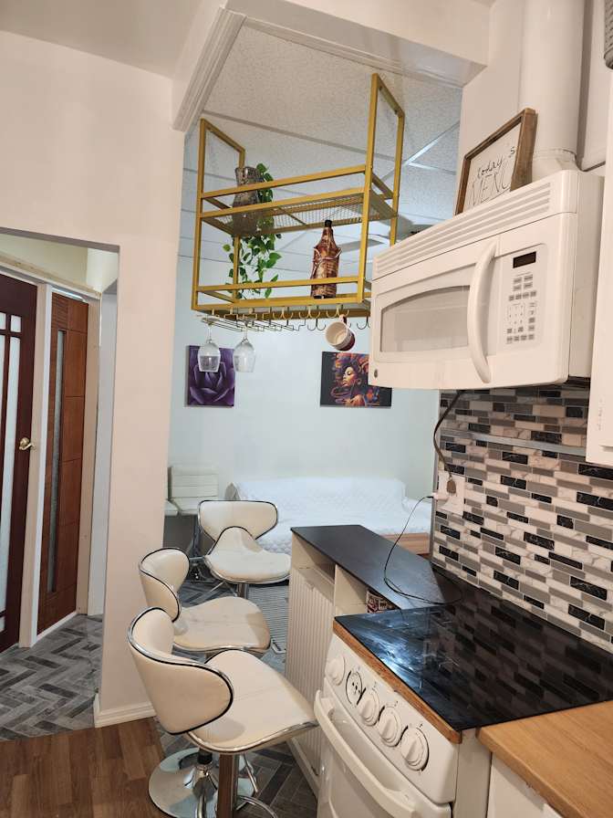 Eddie's room
