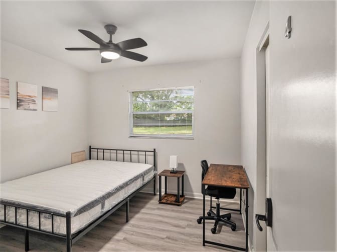 PadSplit's room