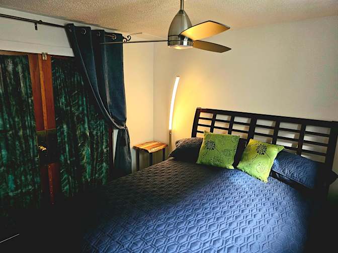 Axel Montaner's room