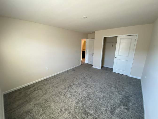 Alcove Rooms's room