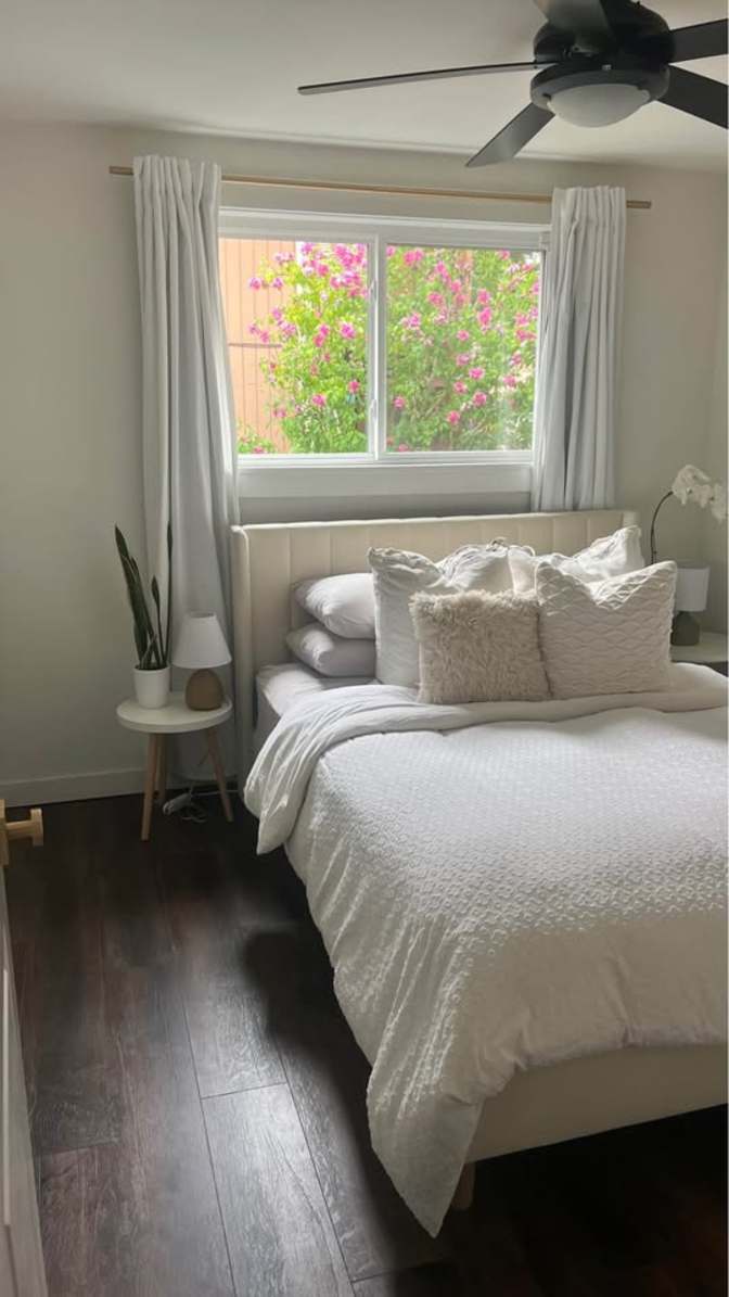 Joana's room