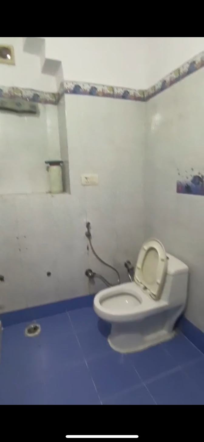 Sapar Chahal's room