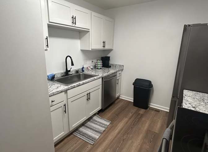 Alcove Rooms's room