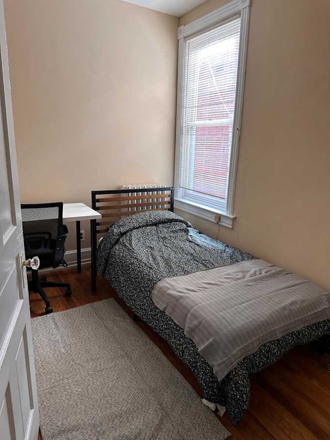 Rose Tekcan's room