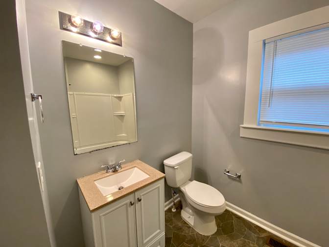 Alcove Rooms's room