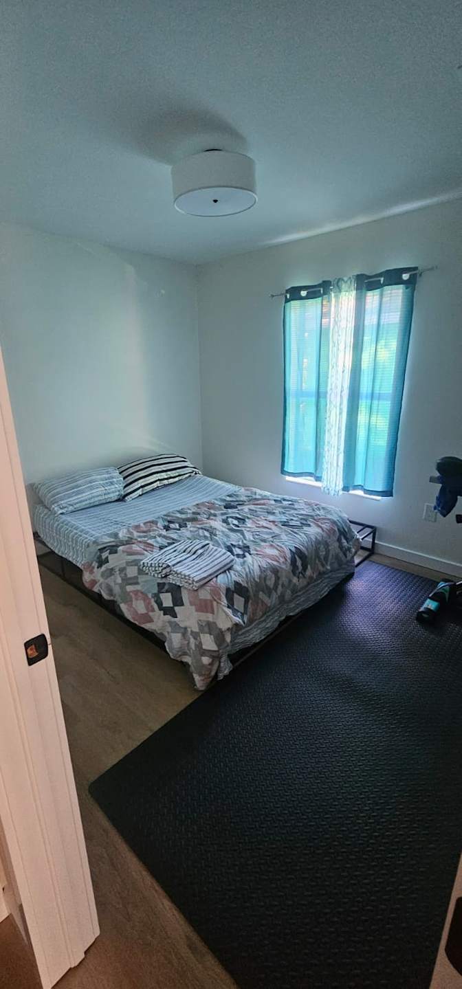 Samuel's room